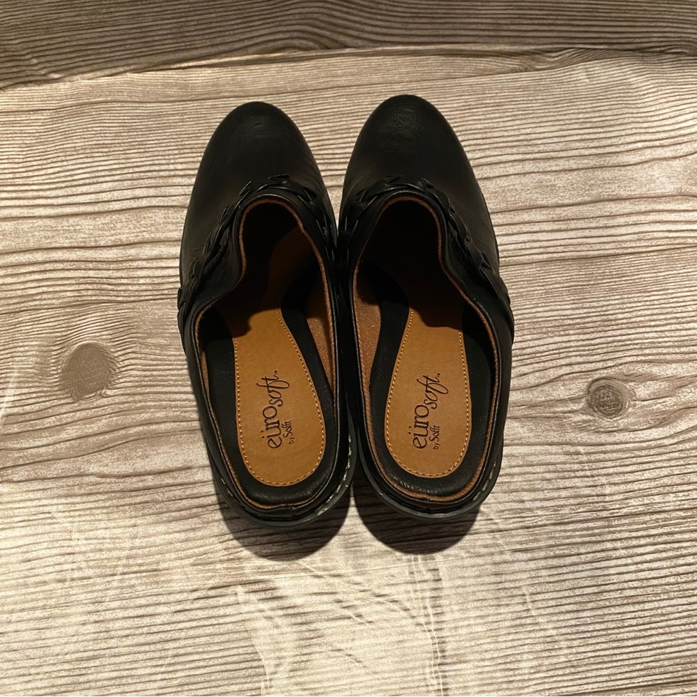 Euro Soft Black Leather Heeled Clogs- Size 8.5 M - Picture 2 of 8